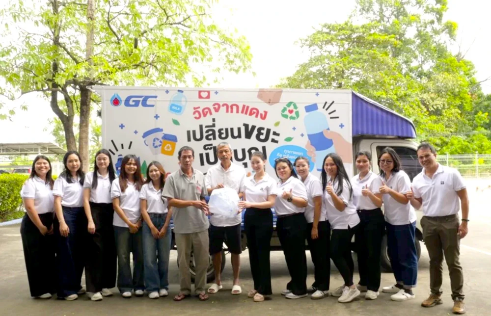 Moshi Moshi Continues "Give Back to Earth" Environmental Education Initiative at Wat Moli School
